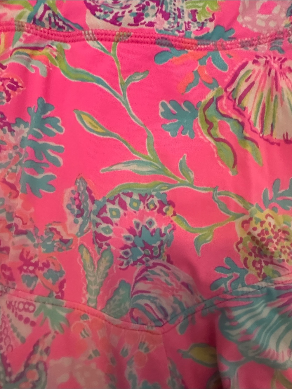 Lilly Pulitzer Luxletic Medium Skorts - Picture 9 of 9